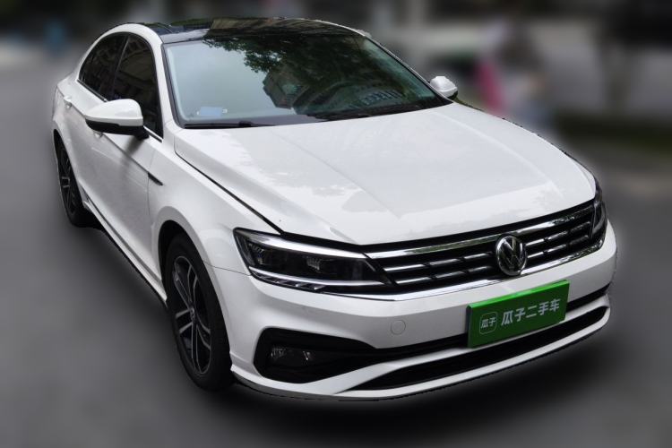 Used Volkswagen Lamando 2019 280TSI DSG Comfort Edition China VI standard Front Right 45 Deg