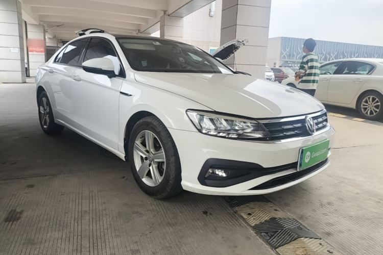 Used Volkswagen Lamando 2019 230TSI DSG Fashion Edition China VI Front Right 45 Deg