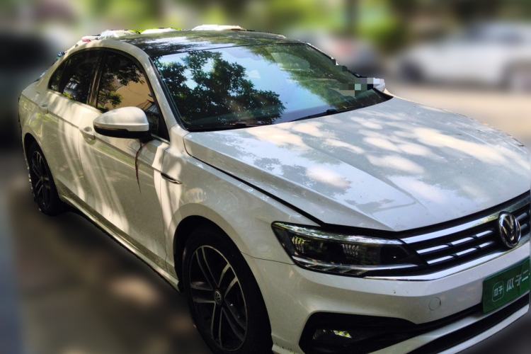 Used Volkswagen Lamando 2019 280TSI DSG Comfort Edition China VI standard Front Right 45 Deg