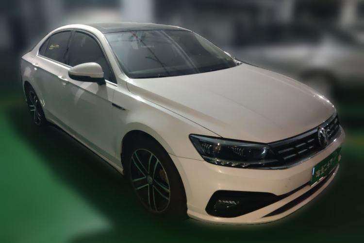 Used Volkswagen Lamando 2019 280TSI DSG Comfort Edition China V Standard Front Right 45 Deg