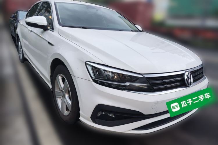 Used Volkswagen Lamando 2019 230TSI DSG Fashion Edition China VI Front Right 45 Deg