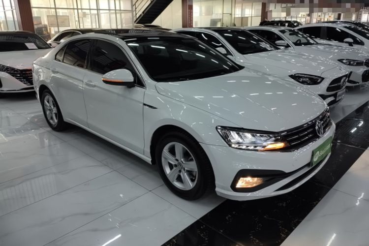 Used Volkswagen Lamando 2019 230TSI DSG Fashion Edition China V Standard Front Right 45 Deg