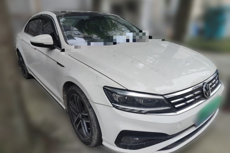 Used Volkswagen Lamando 2019 280TSI DSG Comfort Edition China VI standard Front Right 45 Deg