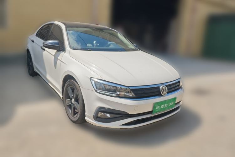 Used Volkswagen Lamando 2019 230TSI DSG Fashion Edition China VI Front Right 45 Deg