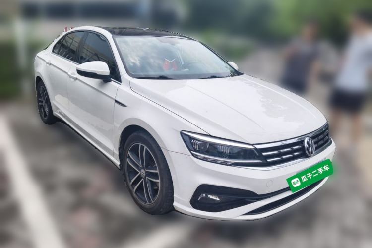 Used Volkswagen Lamando 2019 280TSI DSG Comfort Edition China V Standard Front Right 45 Deg