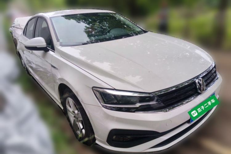 Used Volkswagen Lamando 2019 230TSI DSG Fashion Edition China VI Front Right 45 Deg