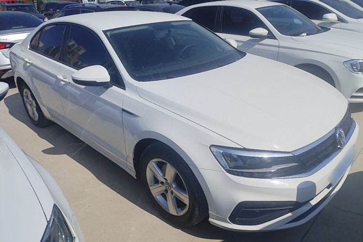 Used Volkswagen Lamando 2019 230TSI DSG Fashion Edition China V Standard Front Right 45 Deg