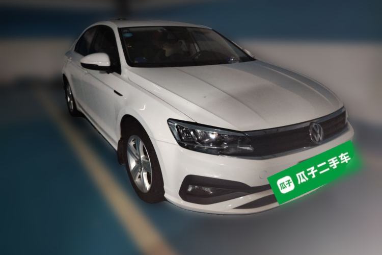 Used Volkswagen Lamando 2019 230TSI DSG Fashion Edition China V Standard Front Right 45 Deg