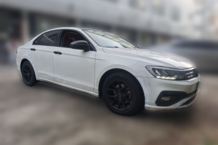 Used Volkswagen Lamando 2019 230TSI DSG Fashion Edition China VI Front Right 45 Deg