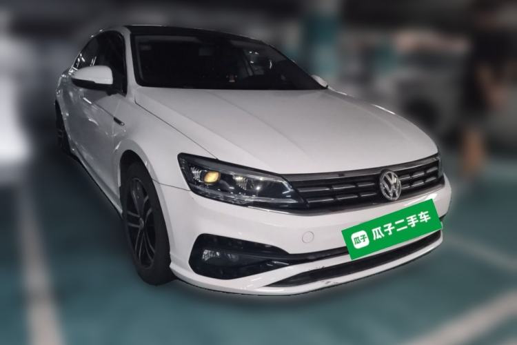 Used Volkswagen Lamando 2019 280TSI DSG Comfort Edition China VI standard Front Right 45 Deg