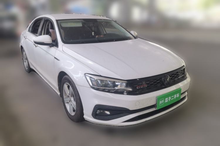 Used Volkswagen Lamando 2019 230TSI DSG Fashion Edition China VI Front Right 45 Deg