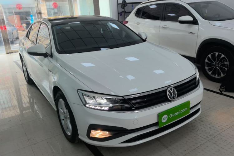 Used Volkswagen Lamando 2019 230TSI DSG Fashion Edition China VI Front Right 45 Deg