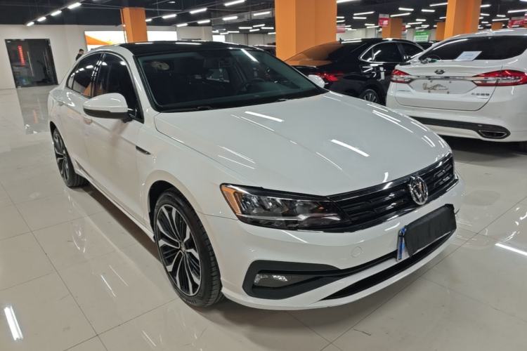 Used Volkswagen Lamando 2019 230TSI DSG Fashion Edition China V Standard Front Right 45 Deg