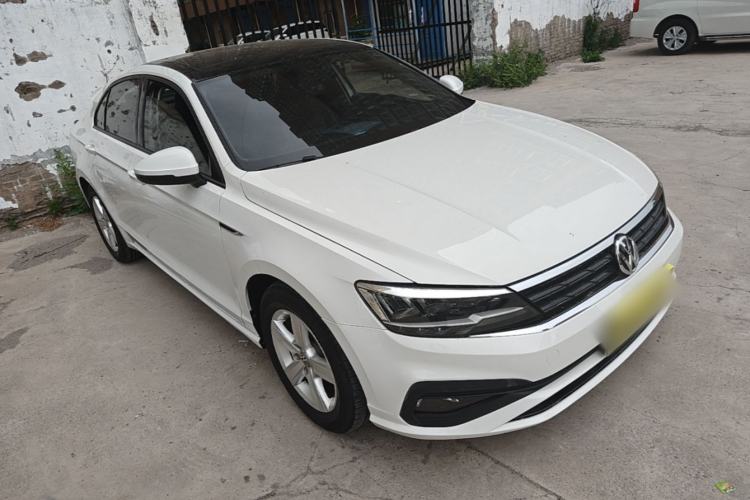 Used Volkswagen Lamando 2019 230TSI DSG Fashion Edition China VI Front Right 45 Deg