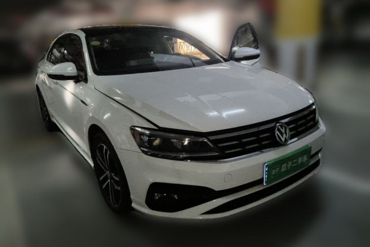 Used Volkswagen Lamando 2019 280TSI DSG Comfort Edition China V Standard Front Right 45 Deg