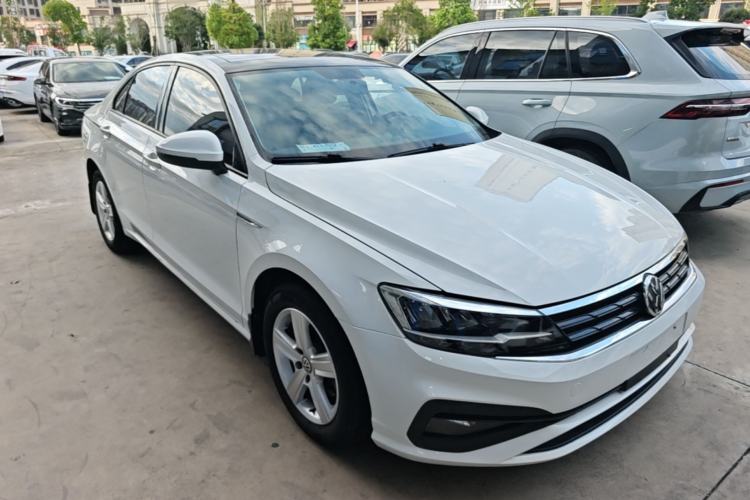 Used Volkswagen Lamando 2019 230TSI DSG Fashion Edition China VI Front Right 45 Deg