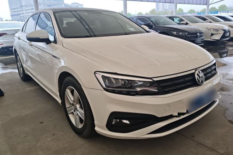 Used Volkswagen Lamando 2019 230TSI DSG Fashion Edition China VI Front Right 45 Deg