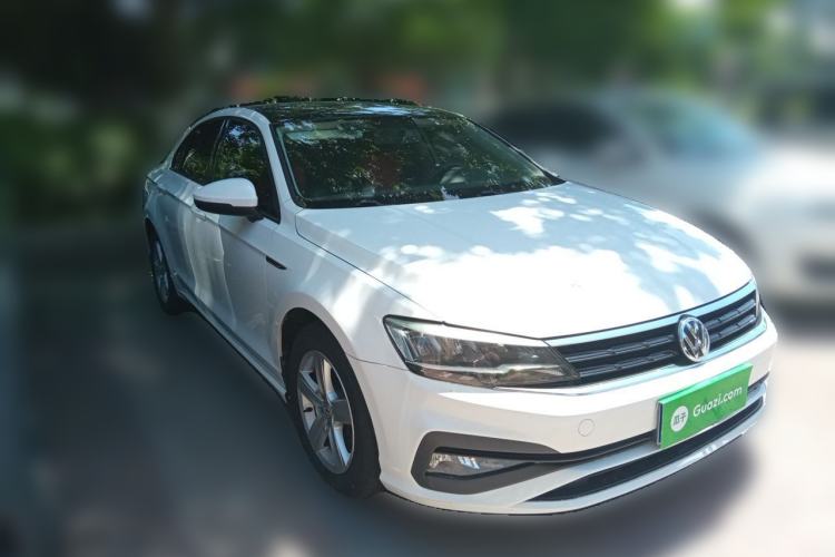 Used Volkswagen Lamando 2019 230TSI DSG Fashion Edition China VI Front Right 45 Deg