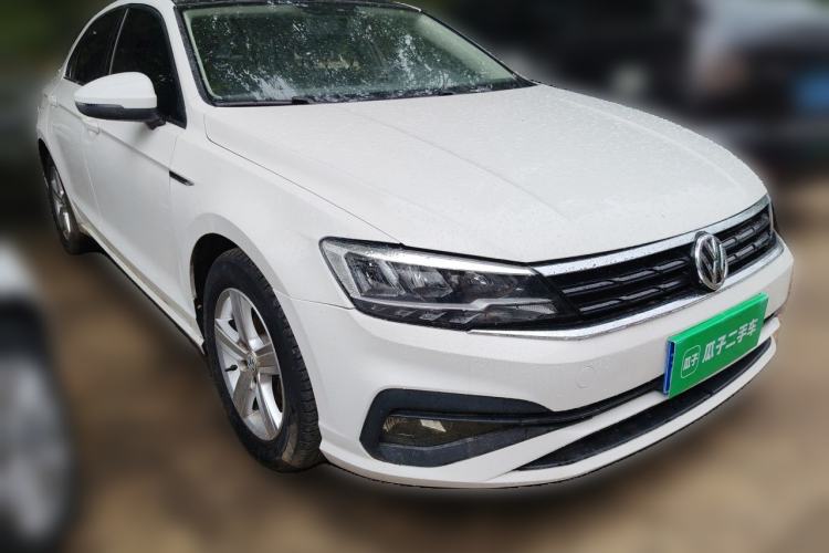 Used Volkswagen Lamando 2019 230TSI DSG Fashion Edition China V Standard Front Right 45 Deg