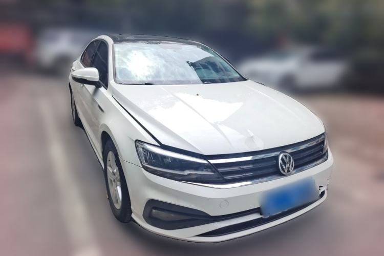 Used Volkswagen Lamando 2019 230TSI DSG Fashion Edition China VI Front Right 45 Deg