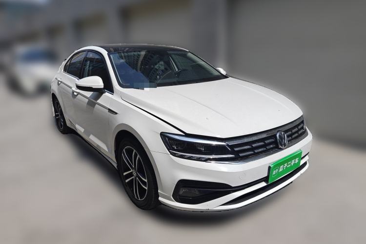 Used Volkswagen Lamando 2019 280TSI DSG Comfort Edition China V Standard Front Right 45 Deg