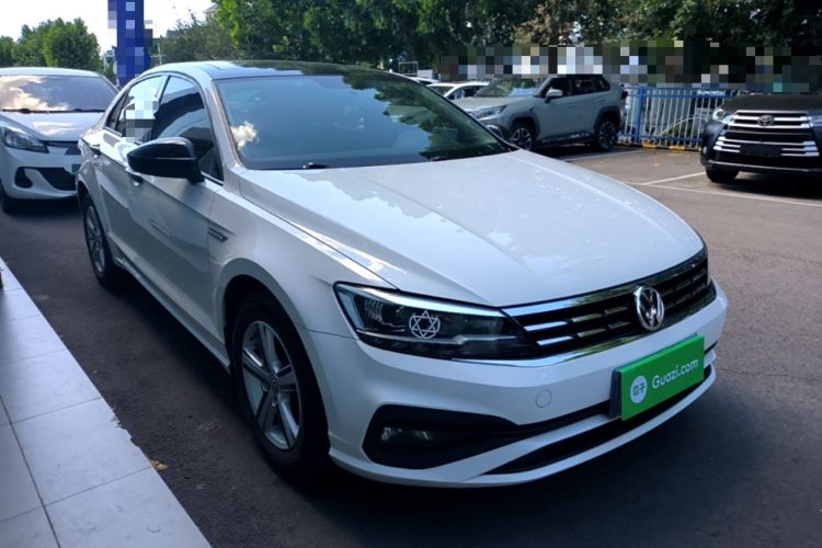 Used Volkswagen Lamando 2019 230TSI DSG Vision Edition China VI Standard Front Right 45 Deg