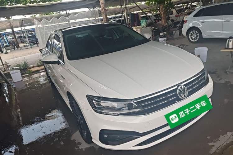 Used Volkswagen Lamando 2019 280TSI DSG Comfort Edition China V Standard Front Right 45 Deg