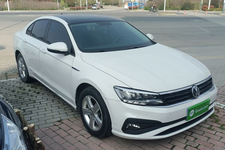 Used Volkswagen Lamando 2019 230TSI DSG Fashion Edition China VI Front Right 45 Deg