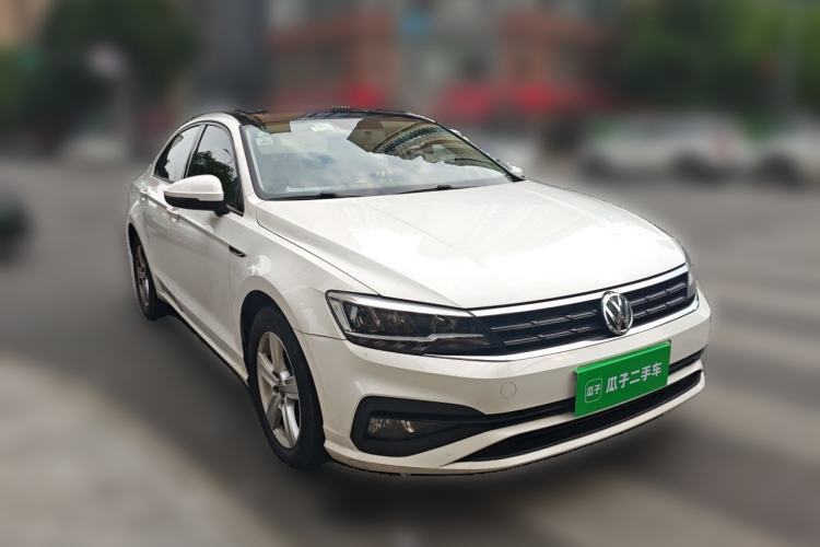 Used Volkswagen Lamando 2019 230TSI DSG Fashion Edition China VI Front Right 45 Deg