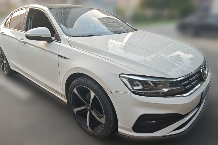 Used Volkswagen Lamando 2019 230TSI DSG Fashion Edition China VI Front Right 45 Deg