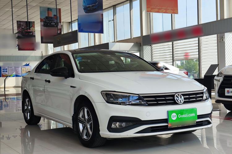 Used Volkswagen Lamando 2019 230TSI DSG Fashion Edition China V Standard Front Right 45 Deg