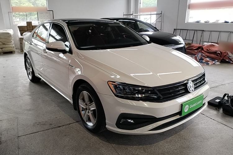 Used Volkswagen Lamando 2019 230TSI DSG Fashion Edition China VI Front Right 45 Deg