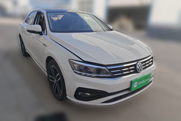Used Volkswagen Lamando 2019 280TSI DSG Comfort Edition China VI standard Front Right 45 Deg