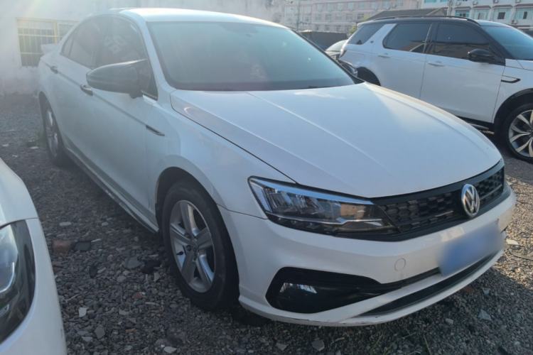 Used Volkswagen Lamando 2019 230TSI DSG Fashion Edition China VI Front Right 45 Deg