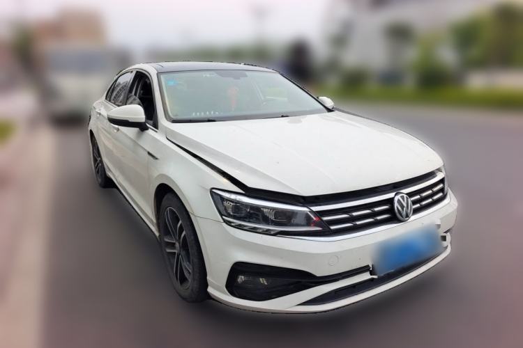 Used Volkswagen Lamando 2019 280TSI DSG Comfort Edition China VI standard Front Right 45 Deg