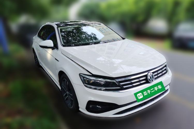 Used Volkswagen Lamando 2019 280TSI DSG Comfort Edition China VI standard Front Right 45 Deg