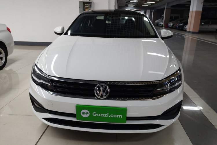 Used Volkswagen Lamando 2019 230TSI DSG Fashion Edition China VI Front