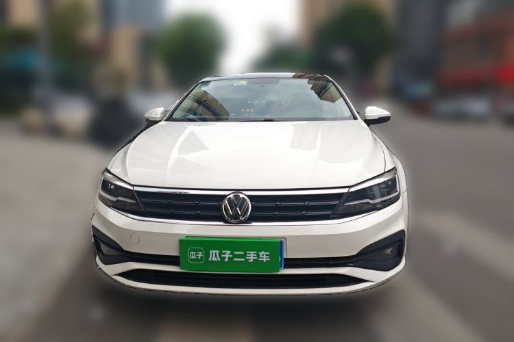 Used Volkswagen Lamando 2019 230TSI DSG Fashion Edition China VI Front