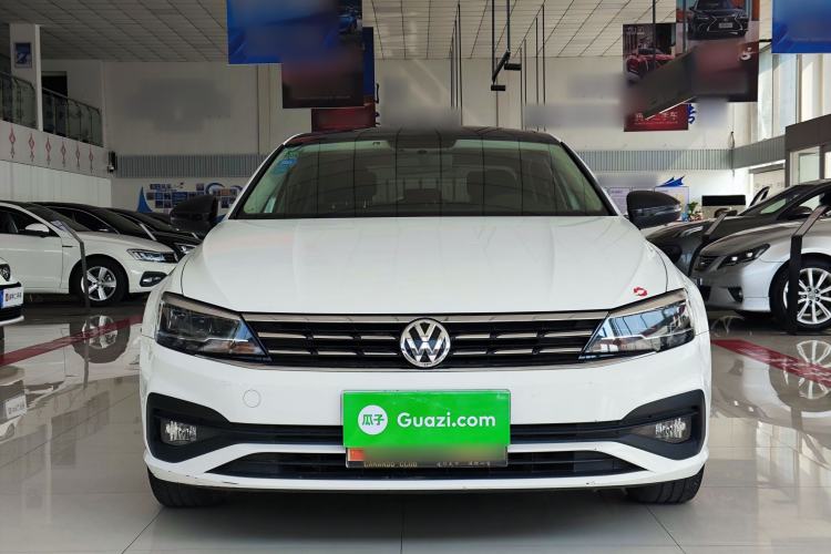 Used Volkswagen Lamando 2019 230TSI DSG Fashion Edition China V Standard Front