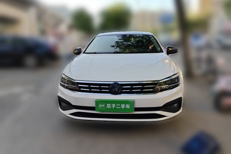 Used Volkswagen Lamando 2019 230TSI DSG Fashion Edition China VI Front