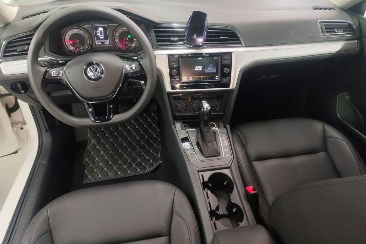 Used Volkswagen Lamando 2019 230TSI DSG Fashion Edition China VI Gear Lever