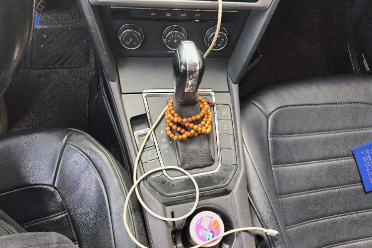 Used Volkswagen Lamando 2019 230TSI DSG Fashion Edition China V Standard Gear Lever