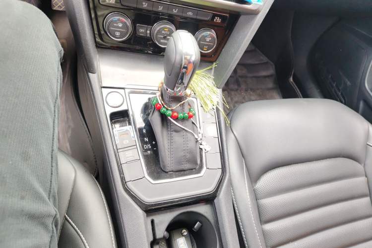 Used Volkswagen Lamando 2019 280TSI DSG Comfort Edition China VI standard Gear Lever