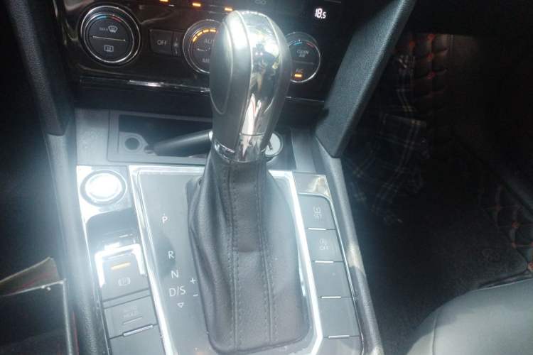 Used Volkswagen Lamando 2019 280TSI DSG Comfort Edition China V Standard Gear Lever