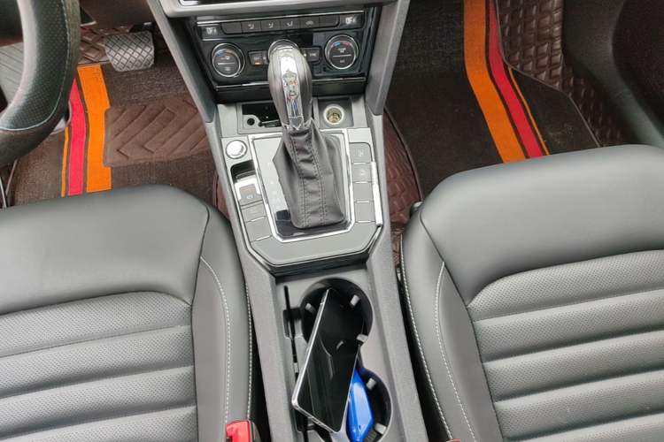 Used Volkswagen Lamando 2019 280TSI DSG Comfort Edition China V Standard Gear Lever