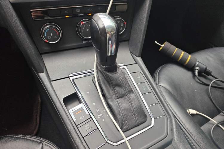Used Volkswagen Lamando 2019 230TSI DSG Fashion Edition China V Standard Gear Lever