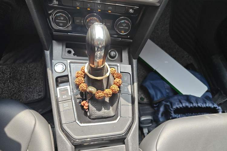 Used Volkswagen Lamando 2019 280TSI DSG Comfort Edition China V Standard Gear Lever