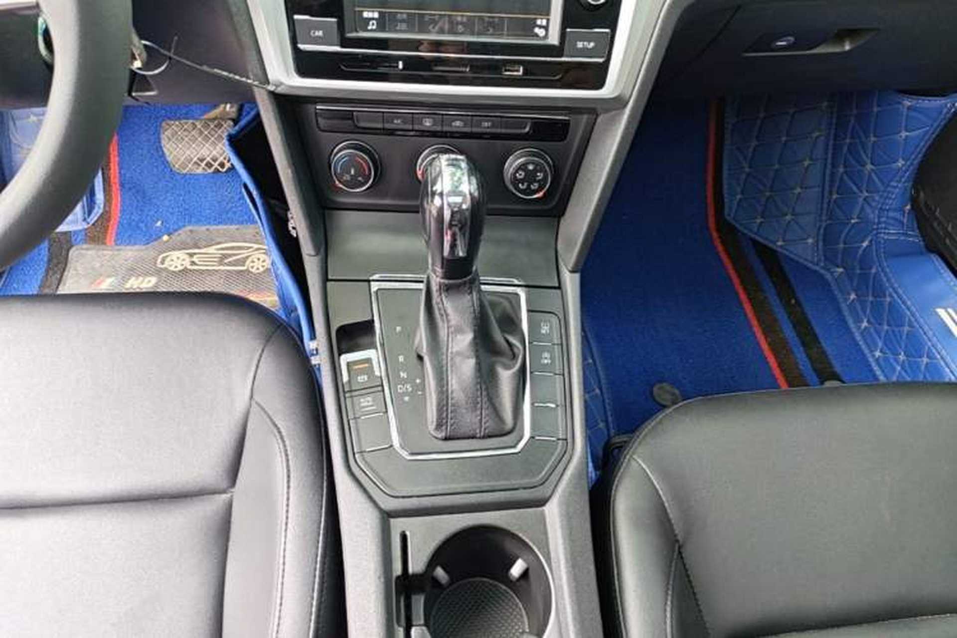Used Volkswagen Lamando 2019 230TSI DSG Fashion Edition China VI Gear Lever