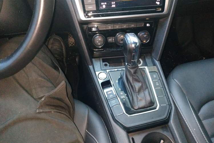 Used Volkswagen Lamando 2019 280TSI DSG Comfort Edition China V Standard Gear Lever