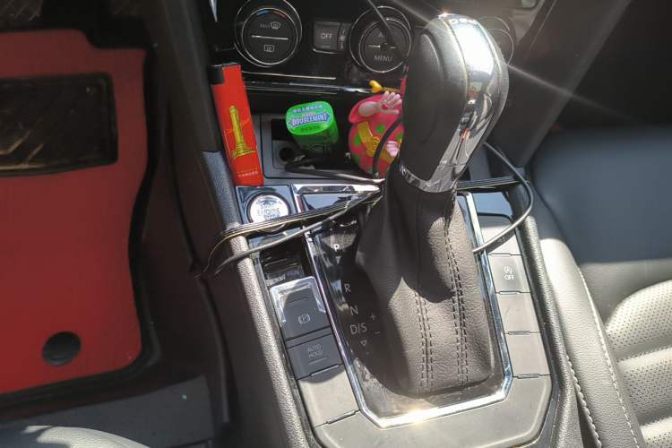 Used Volkswagen Lamando 2019 280TSI DSG Comfort Edition China VI standard Gear Lever